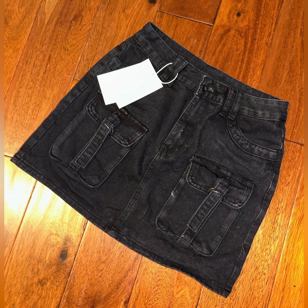 Black cargo denim skirt